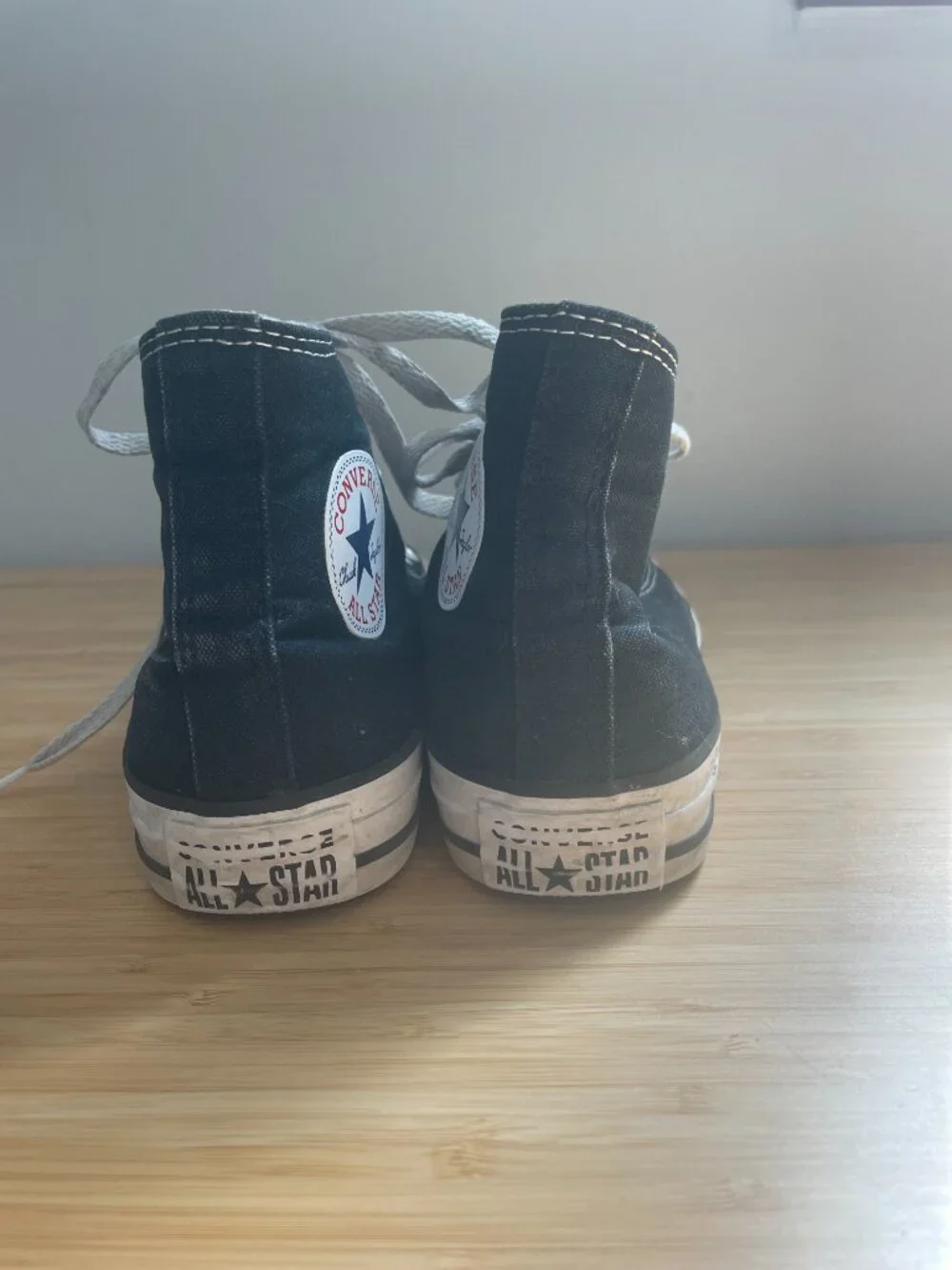 Black and White high top converse - Picture 6 of 6